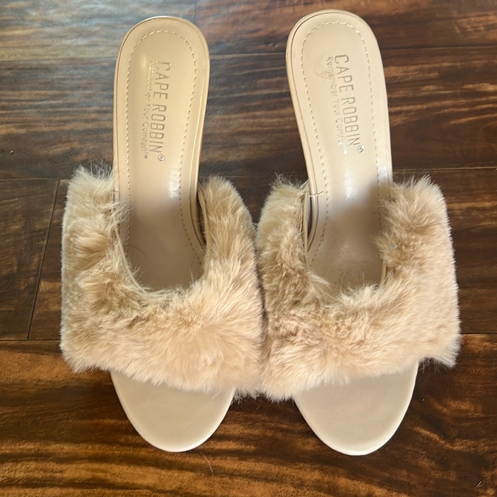 Fur heels 💕 sz 8